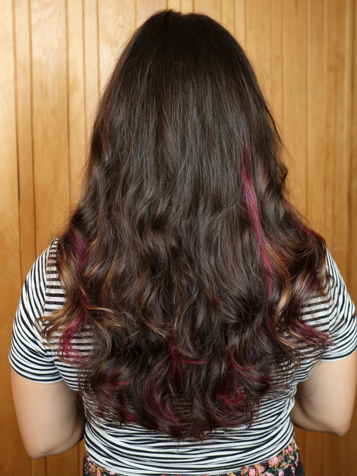 Long Voluminous Wavy Layers with Magenta Lowlights